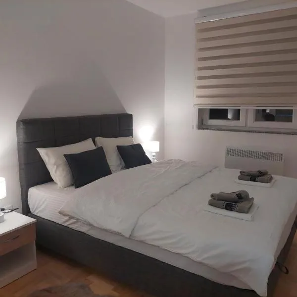 Apartman Maka，位于帕莱的酒店