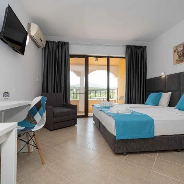 StudioReginaCarevo，位于茨雷沃的酒店