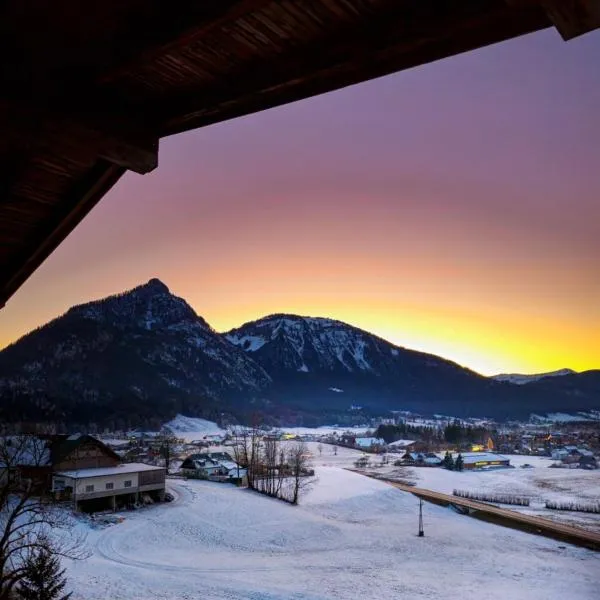 Apartment Sunset am Wolfgangsee，位于Strobl的酒店