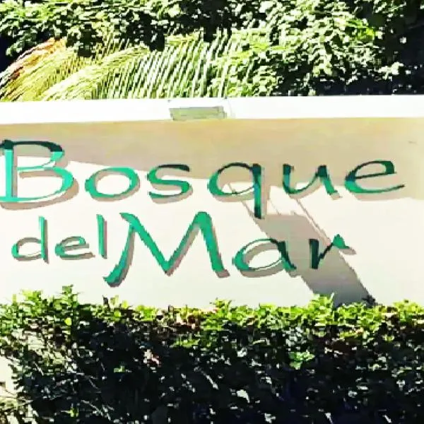 Come, Enjoy & Relax Bosque del Mar 1 Rio Grande, PR，位于里奥格兰德的酒店