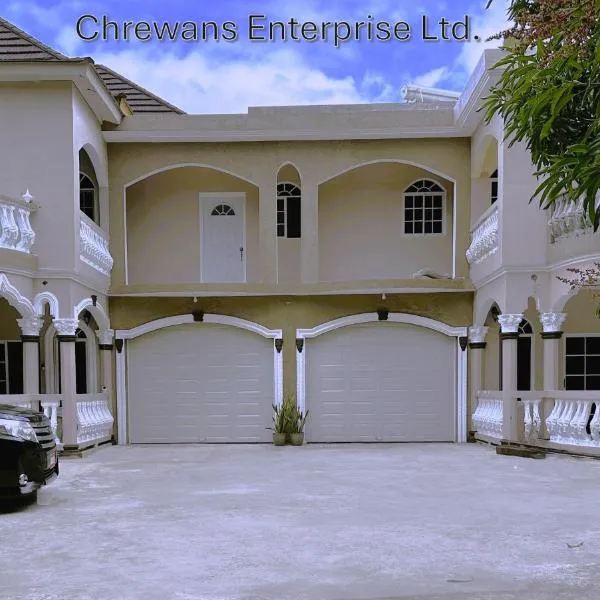 Chrewans Enterprise Ltd，位于蒙特哥贝的酒店