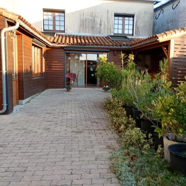 Les lauriers，位于Houlette的酒店
