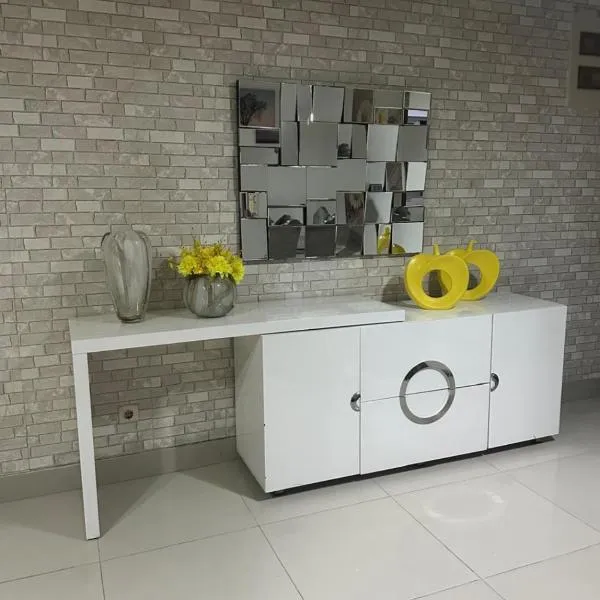 Júlia House，位于罗安达的酒店