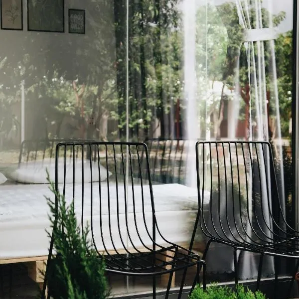Homestay t h o n g d o n g，位于Ấp Phước Hòa的酒店