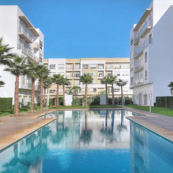 Résidence kettani piscine bouznika，位于布兹尼盖的酒店