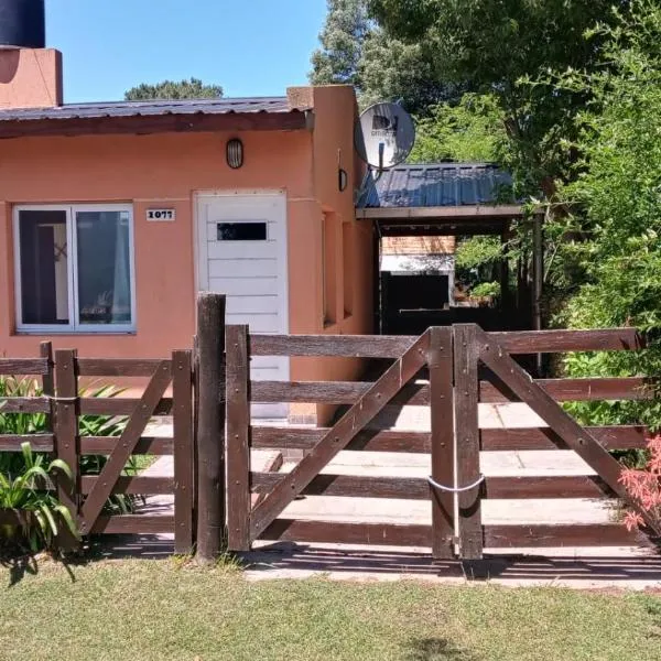 cabaña 4 hermanos，位于玛尔德科博的酒店