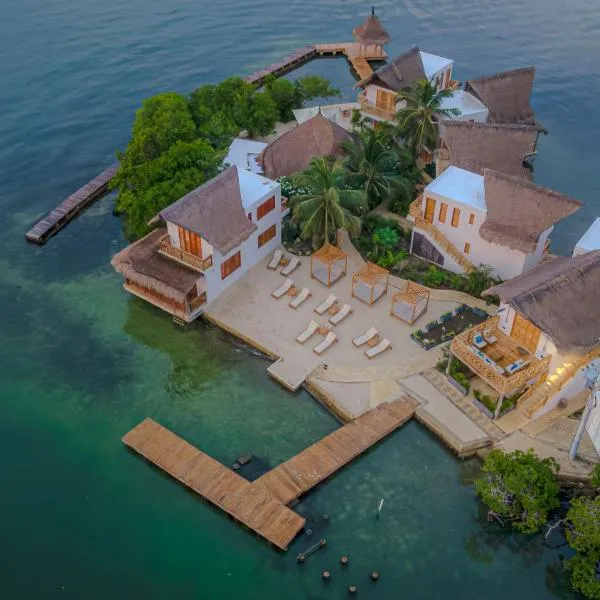 Islawa Soy Local - Isla Privada，位于巴尔的酒店