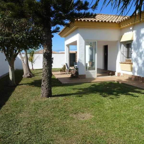 Chalet Rancapinos en Rocheviejo CONIL，位于加的斯的酒店