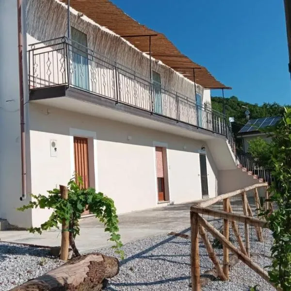 Affittacamere Nonna Ia，位于Lustra的酒店