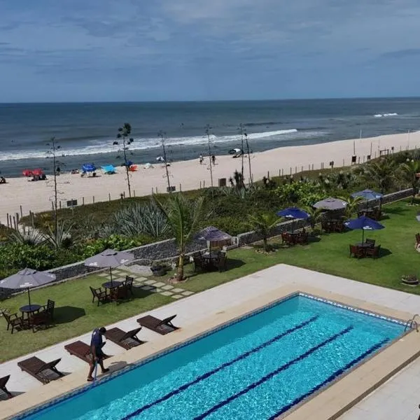 Castelhana Praia Hotel - Itauna Saquarema，位于萨夸雷马的酒店
