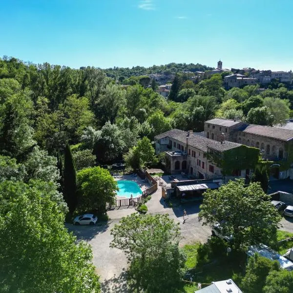 Le Moulin D'onclaire Camping et chambres d'hôtes，位于Coux的酒店