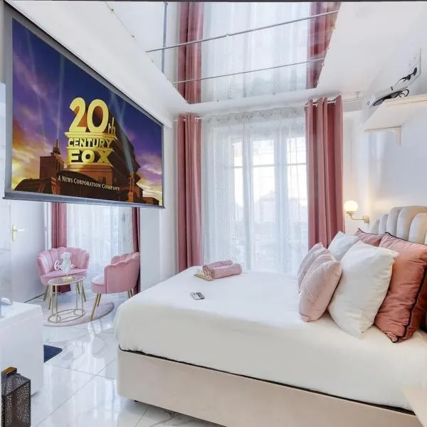 Love Room Suite Jacuzzi，位于Les Pavillons-sous-Bois的酒店