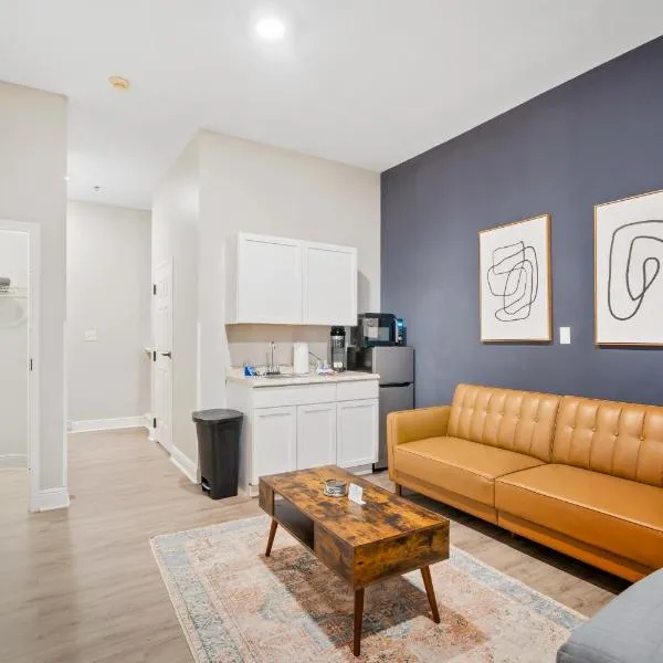 Tranquil 1 BR Studio in Grand Bay - Oak & Fountain，位于Grand Bay的酒店