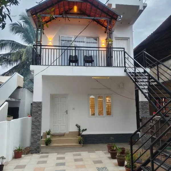 Waves Beach Homestay，位于阿勒皮的酒店