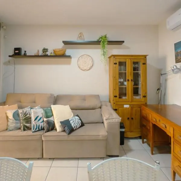 Casa Conforto e Lazer - OP165A，位于马林加的酒店