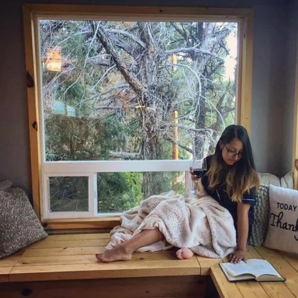 Our Little Patch Of Heaven Cottage East Zion，位于格伦代尔的酒店