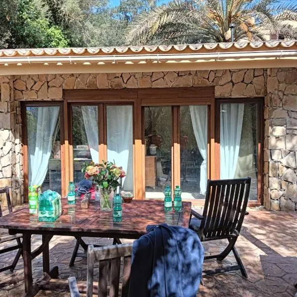 Casita Balear Sa Coveta，位于阿尔盖达的酒店