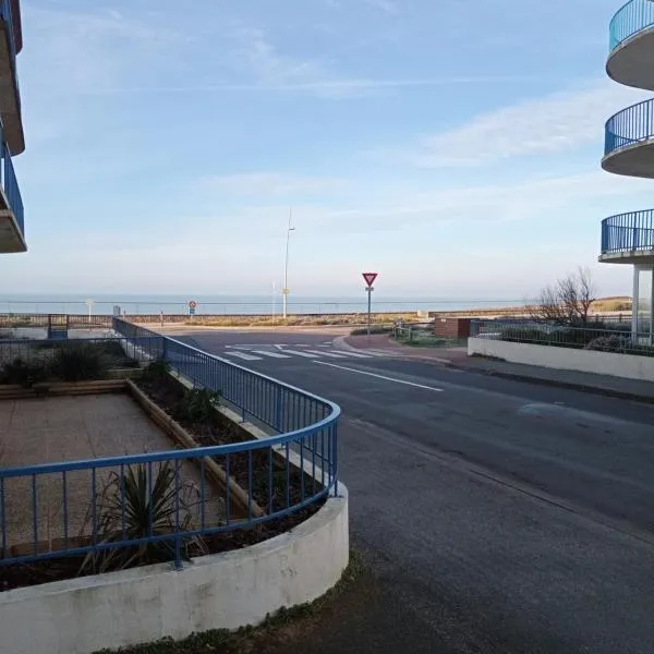 La Plage，位于圣伊莱尔德里耶的酒店