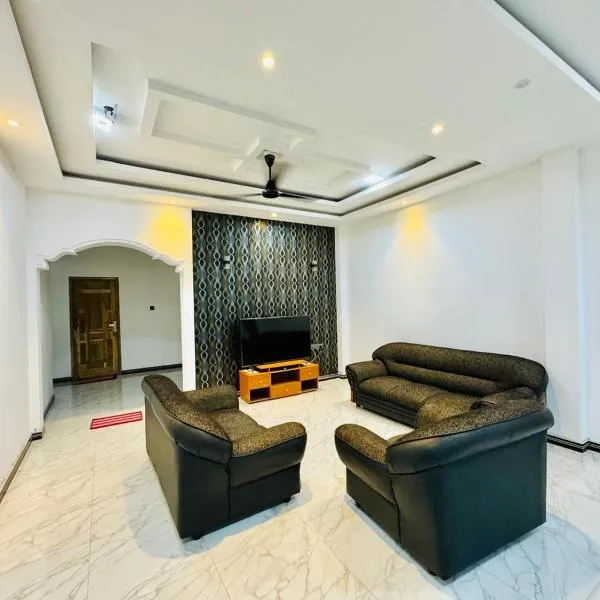 Trinco Town Family Guest House，位于亭可马里的酒店