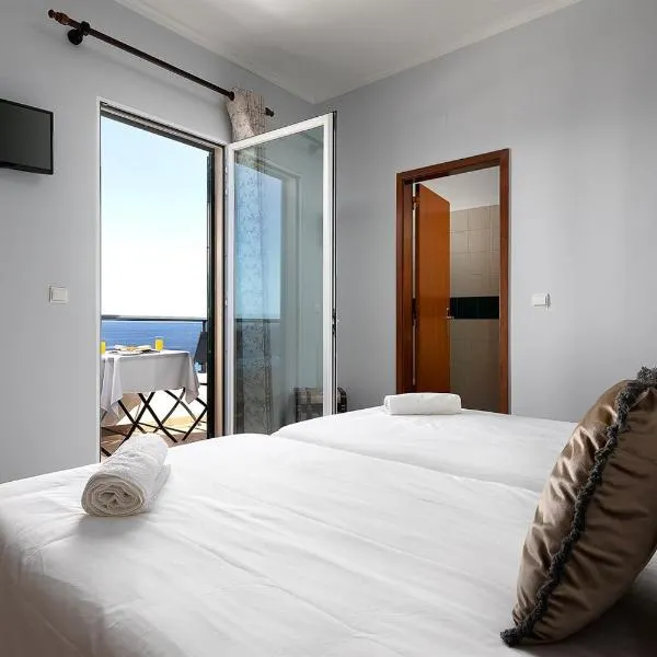 Pérola Views Inn by Madeira Sun Travel，位于Porto Moniz的酒店