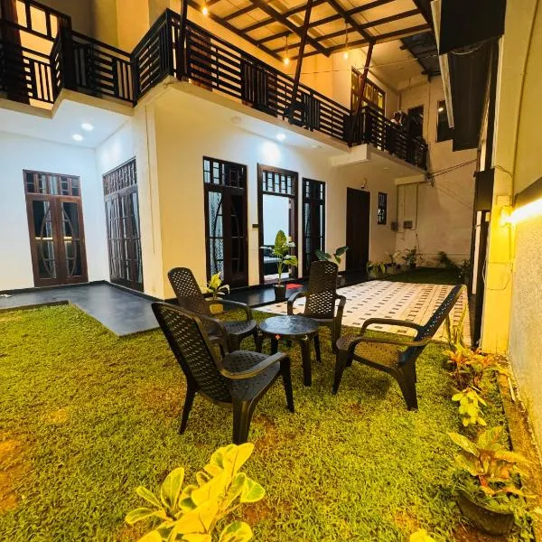 Ocean Bliss Villa Mirissa，位于Kamburugamuwa的酒店