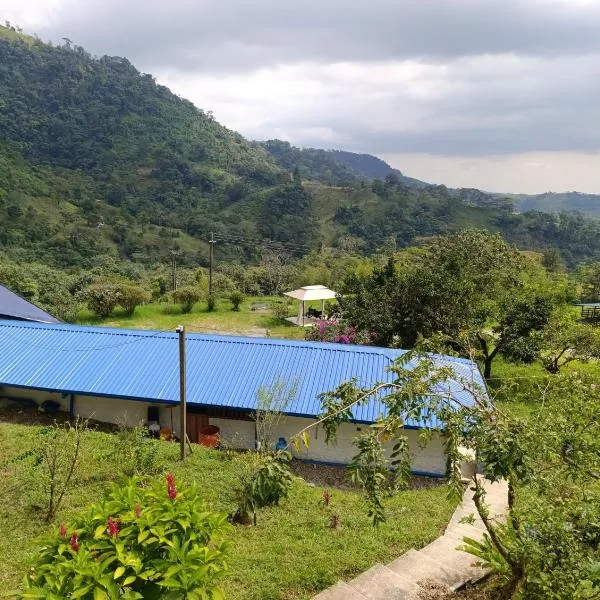 Finca El Encanto del Guejar，位于Lejanías的酒店