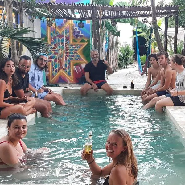 Guaya Hostel，位于梅里达的酒店