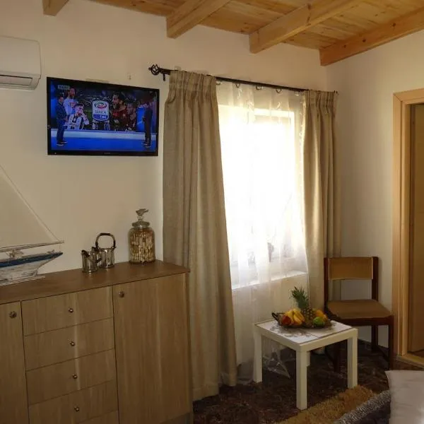 Unique Apartment'KONAKI'，位于阿卡尼斯的酒店