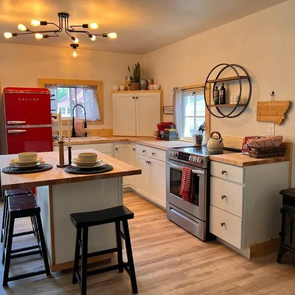 Bozeman Bungalow Downtown，位于博兹曼的酒店