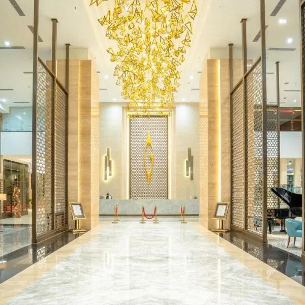 Gumaya Tower Hotel，位于三宝垄的酒店