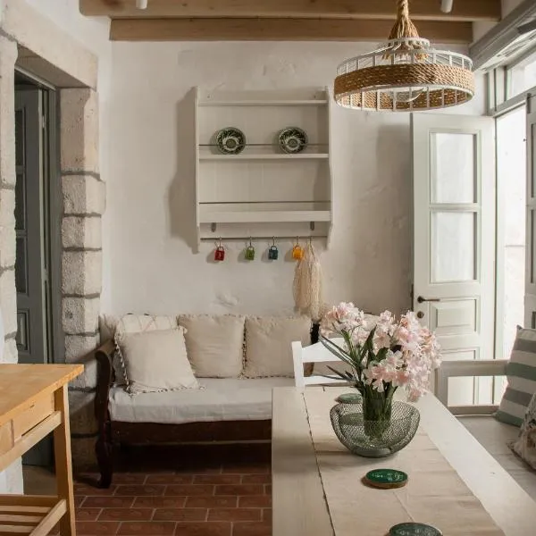 Patmos Traditional House Chora near the Monastery，位于帕特莫斯的酒店