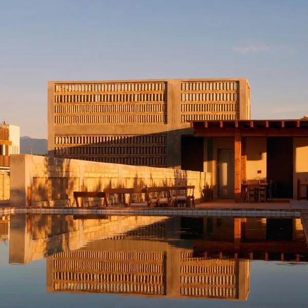 Hotel Humano, a Member of Design Hotels，位于Brisas de Zicatela的酒店