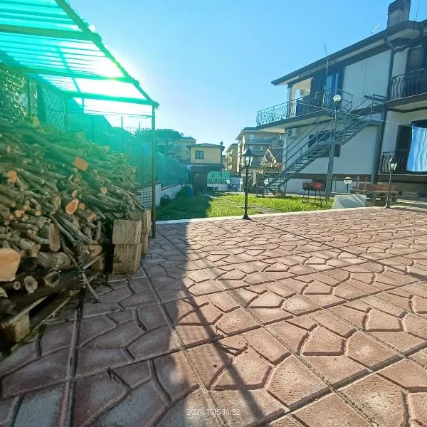 Casa del Sol - Servizo Navetta，位于阿其利亚的酒店