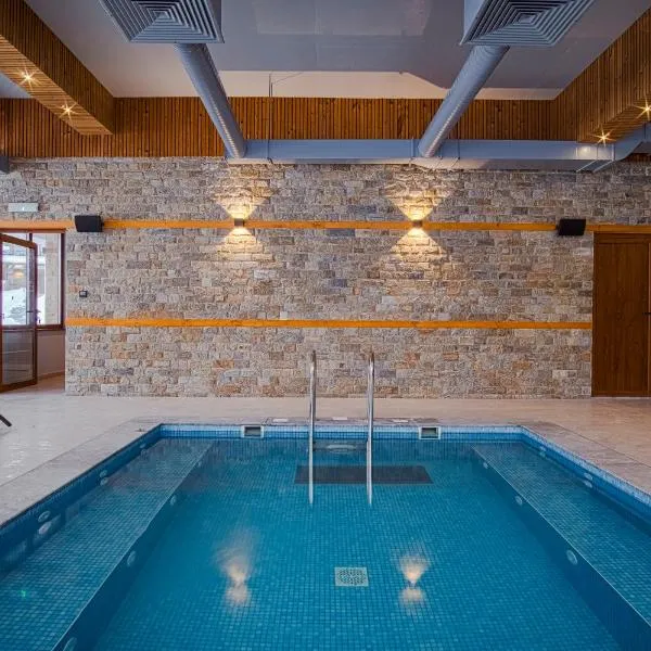 SPA Hotel Daffi，位于斯莫梁的酒店