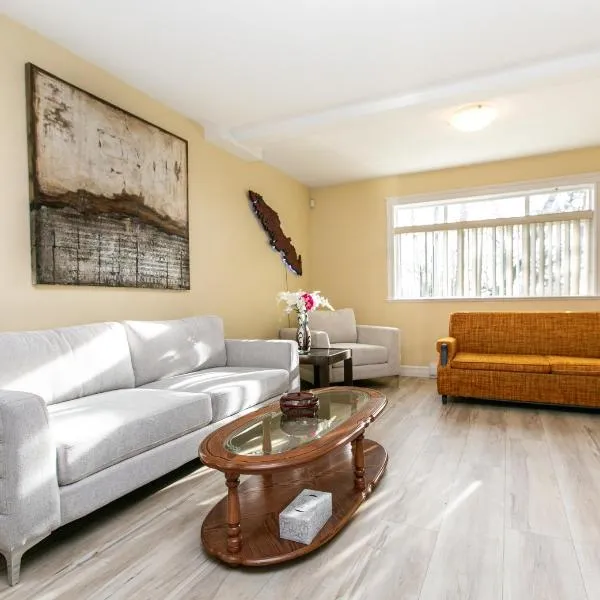 2 BR Spacious Ground Level Suite，位于维多利亚的酒店