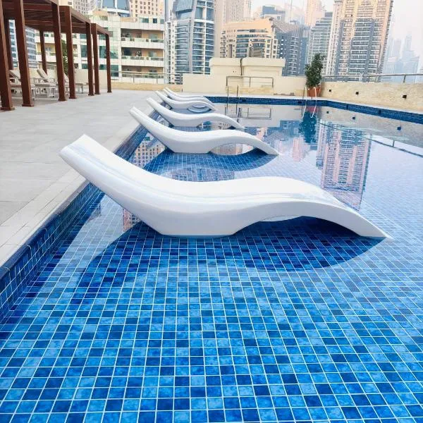 Luxury One Bedroom Apartment In Dubai Marina，位于迪拜的酒店