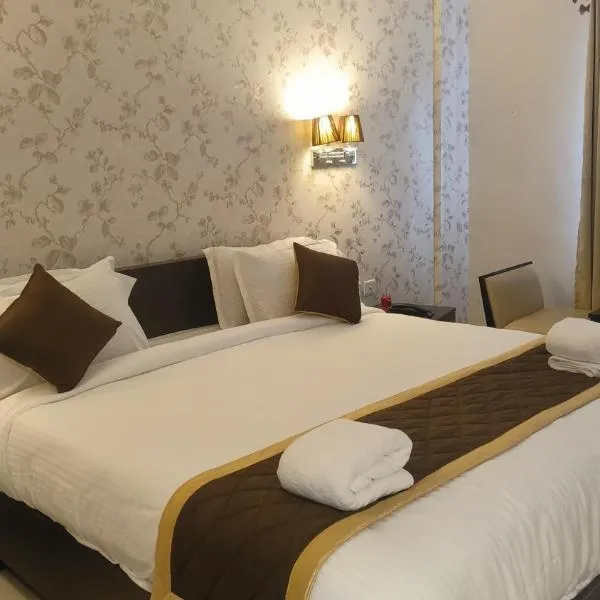 Hotel Grand Regency, Angamaly，位于安加马尔伊的酒店