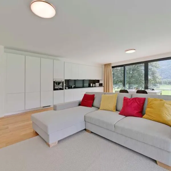 Residenza Ticino by Quokka 360 - Modern Oasis near Bellinzona，位于贝林佐拉的酒店