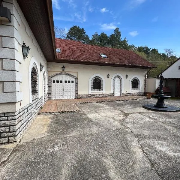 Veszprémvölgyi Kúria，位于维斯普雷姆的酒店