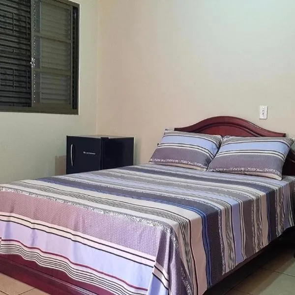 Suíte Completa，位于马林加的酒店