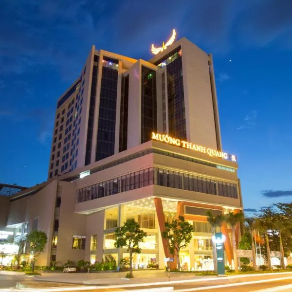 孟青大广治酒店 ，位于Quảng Trị的酒店