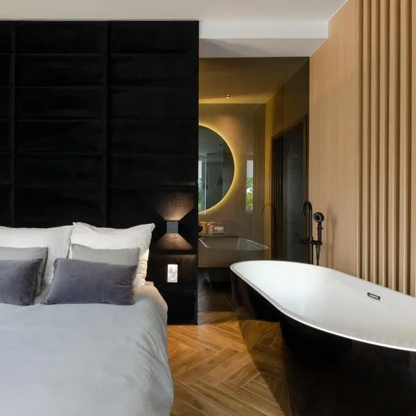 LupoApartments do wyboru z Jacuzzi Pole Dance Parking Dostęp na Kod，位于罗兹的酒店