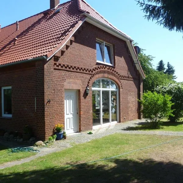 semi detached rural house，位于Dahlem的酒店