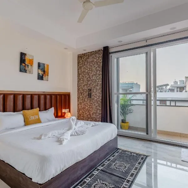 Lime Tree Luxury 2BHK Serviced Apartment Near Artemis Hospital Gurgaon，位于古尔冈的酒店