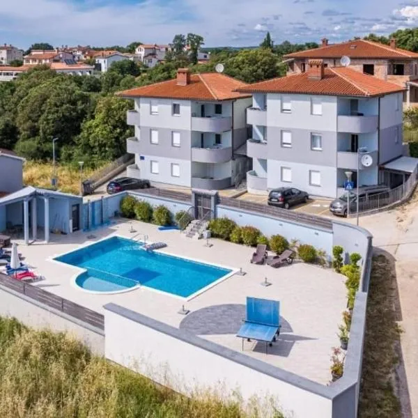 Apartment Tina，位于沃德年的酒店