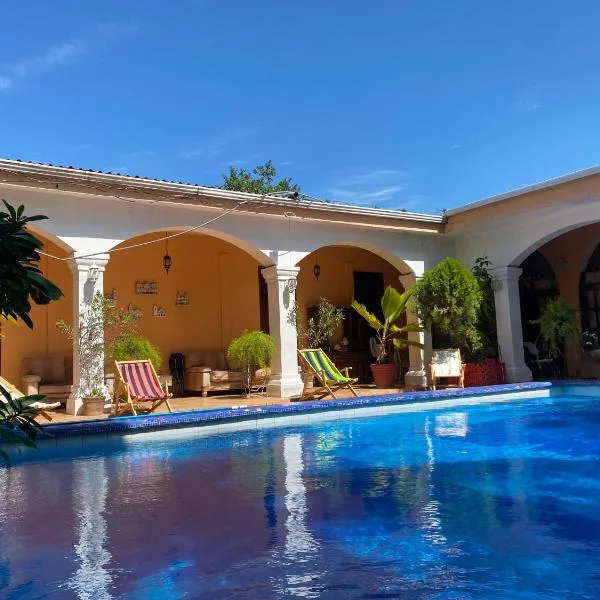 Madre Casa，位于马萨亚的酒店