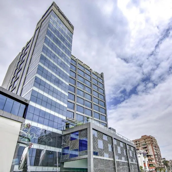 Radisson Blu Gorakhpur，位于戈勒克布尔的酒店