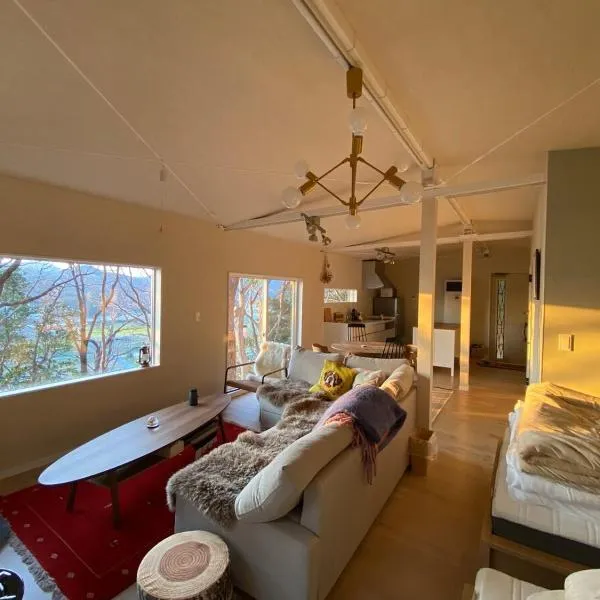 villa with a panoramic view of Setouchi，位于Tatsuno的酒店