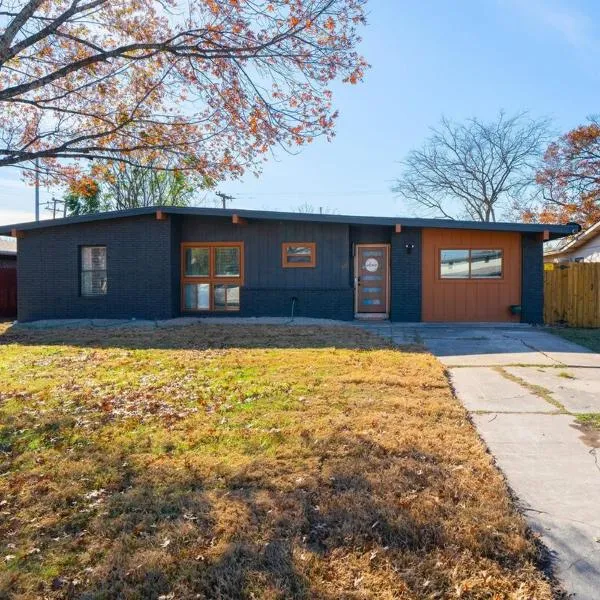 Charming,comfy home near San Antonio's top sights，位于圣安东尼奥的酒店