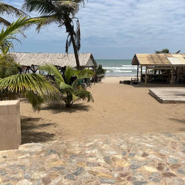 Sango beach，位于阿克拉的酒店